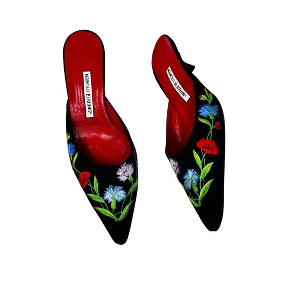 Manolo Blahnik Vintage Floral Embroidered Canvas Mules Point-Toe Covered Heel - Picture 1 of 9